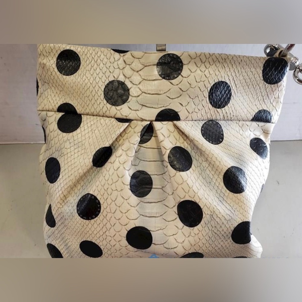 Marc by Marc Jacobs Dotty Snake Print
Leather Crossbody Handbag - Picture 3 of 9